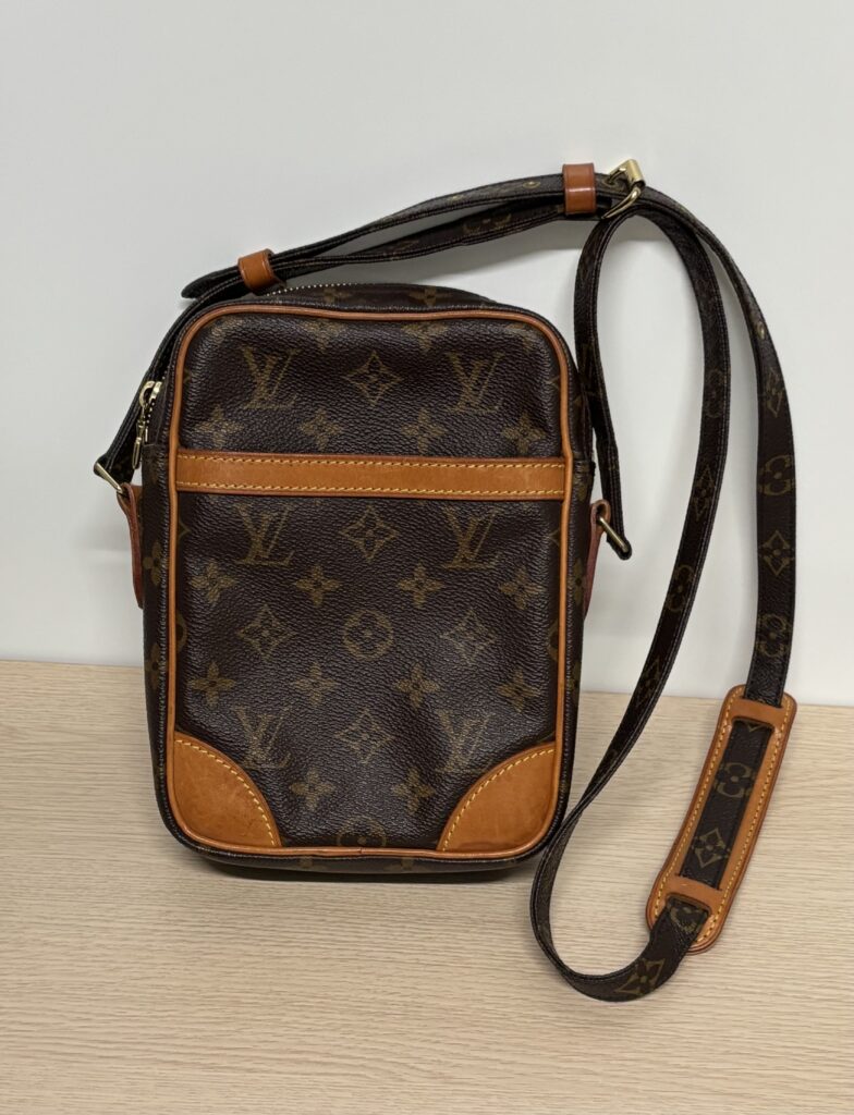 ルイヴィトンショルダーバッグ