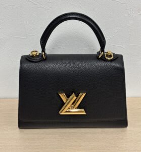LVツイストワンハンドルバック